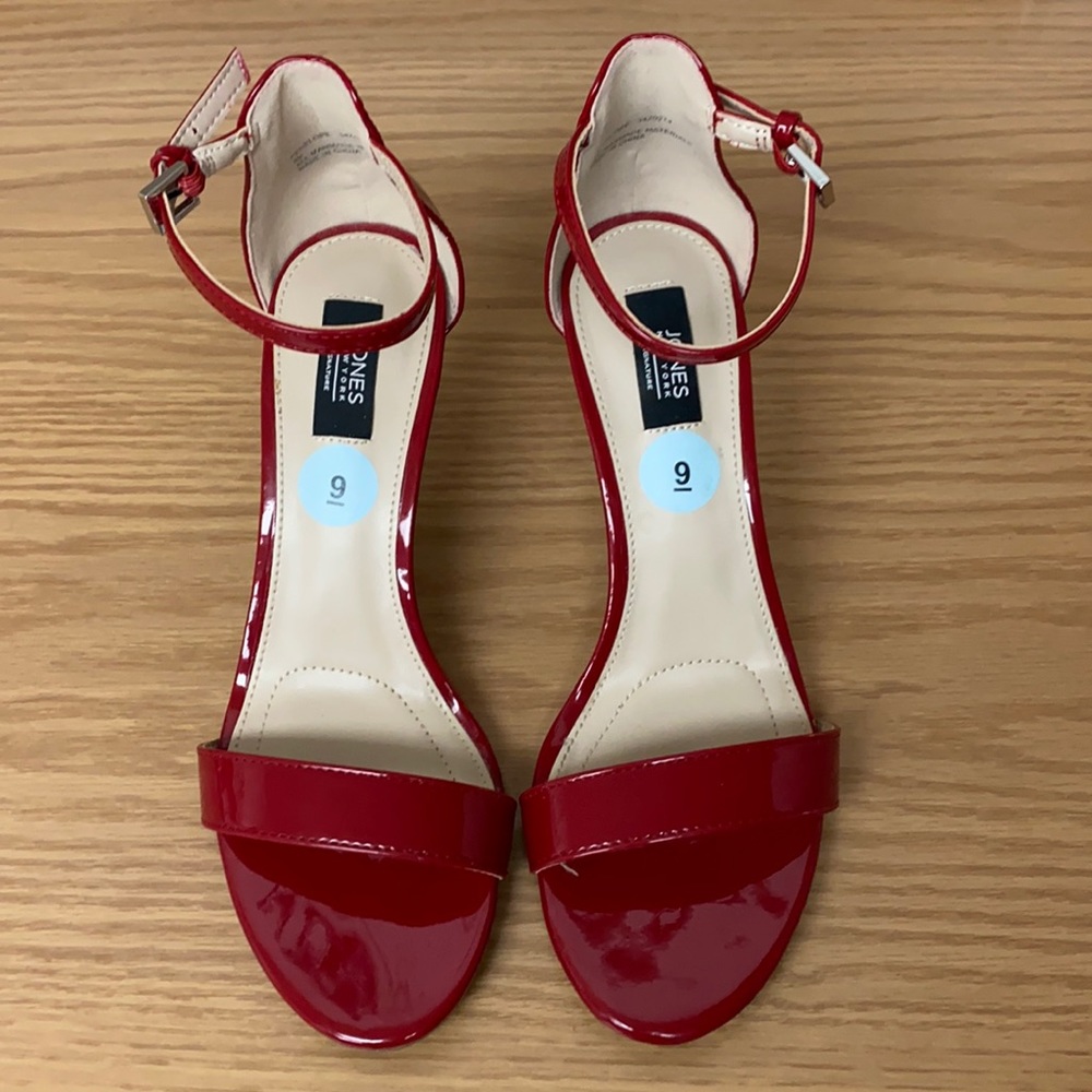 Dress shoes 👠
